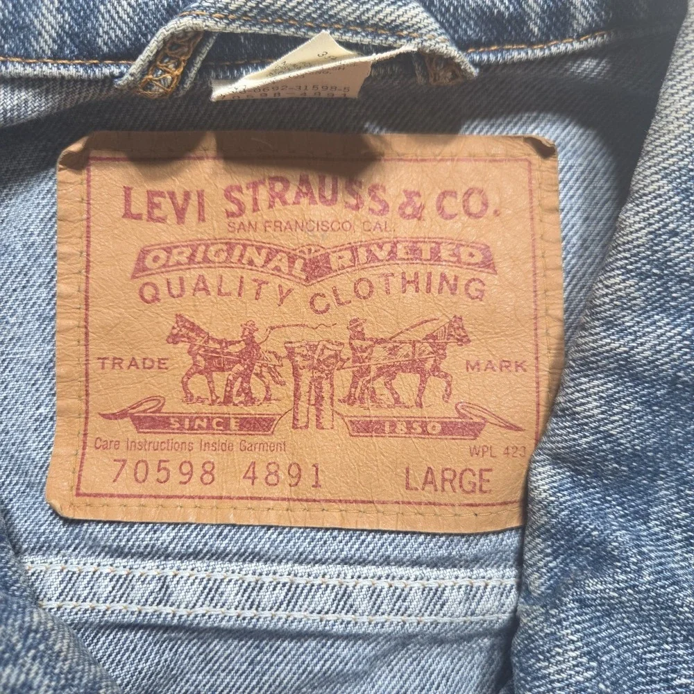 Levis has some